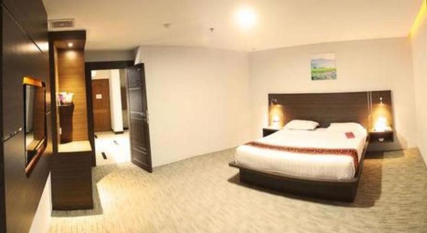 89 Hotel Batam Nagoya Exterior foto