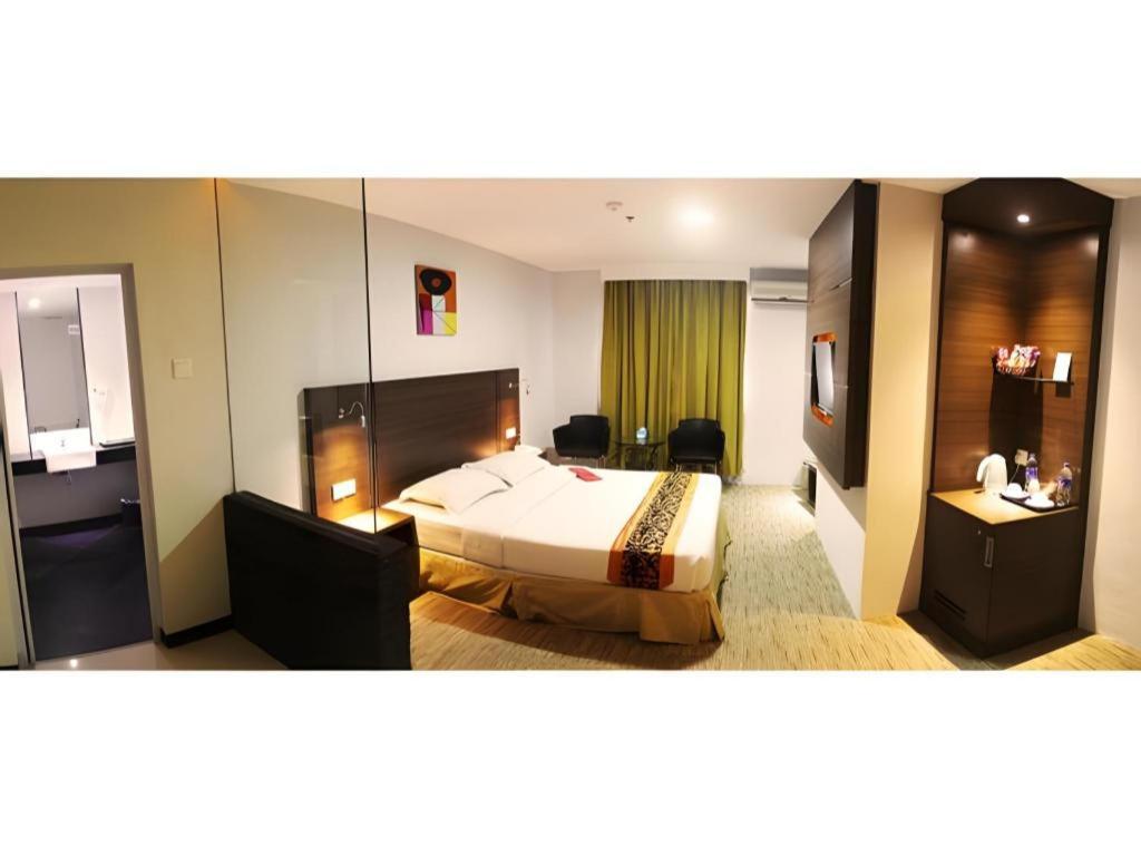 89 Hotel Batam Nagoya Exterior foto